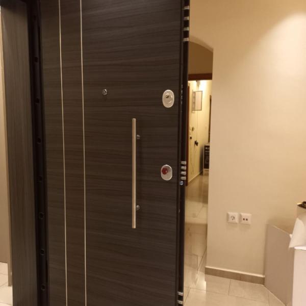 Ανακαίνιση πόρτες